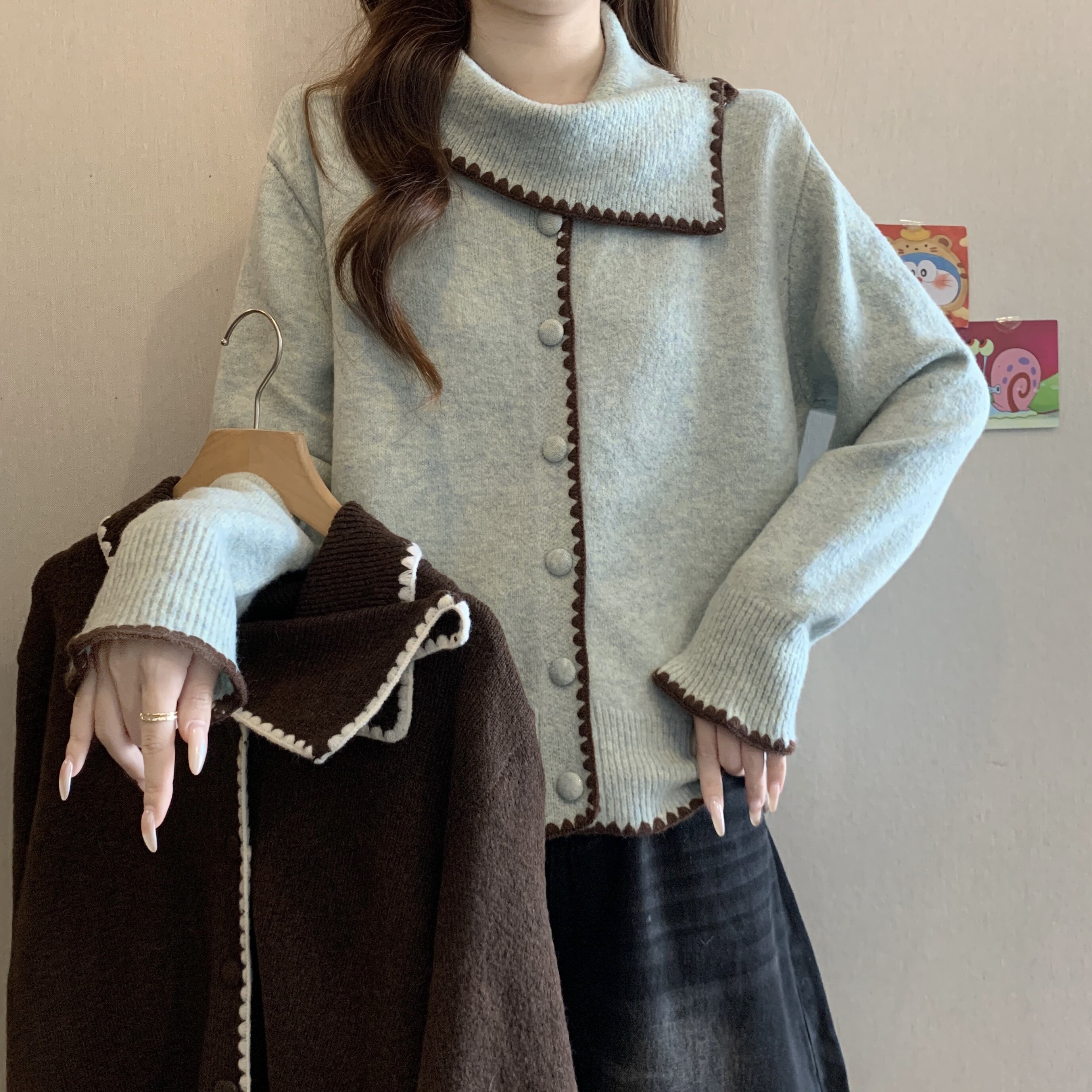 小香风撞色翻领辣妈款外出哺乳毛衣秋冬产后喂奶针织开衫显瘦上衣