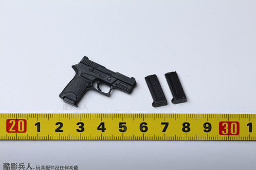 HT HOTTOYS 终结者4 康纳 救世反抗 马库斯 枪 配件 模型