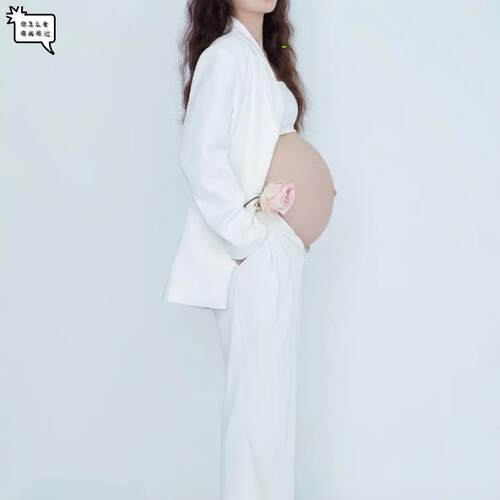 展会新款影楼孕妇时尚简约白西装孕妈摄影个人写真主题艺术照服装