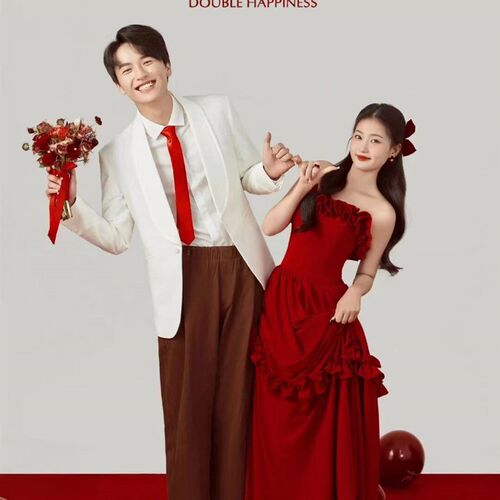 喜嫁复古小众婚纱晨袍订婚礼服敬酒服红色抹胸洋装照相馆主题服装