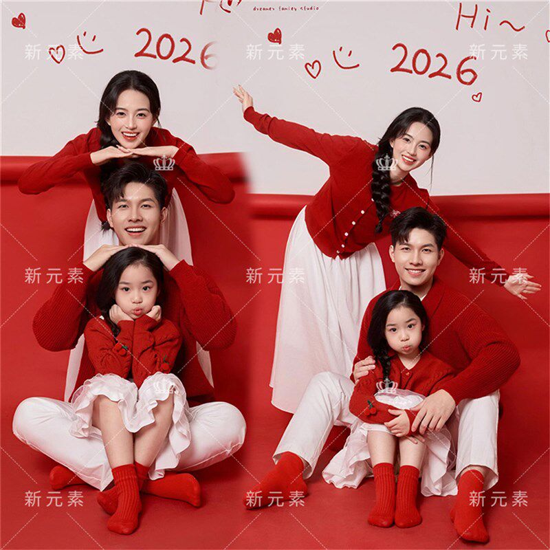 照相馆全家福摄影服装亲子装新年喜庆红毛衣一家五口艺术照写真套