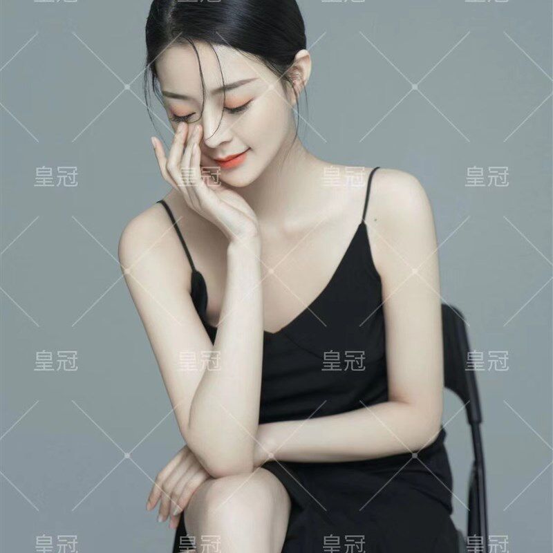 新款写真主题服装时尚个性简约风情绪肖像吊带裙私房艺术照摄影服