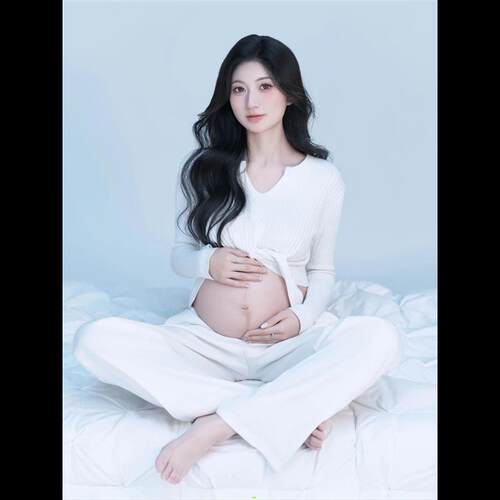 影楼新款孕妇摄影服装法式复古油画风简约高级连衣裙孕妈咪写真服