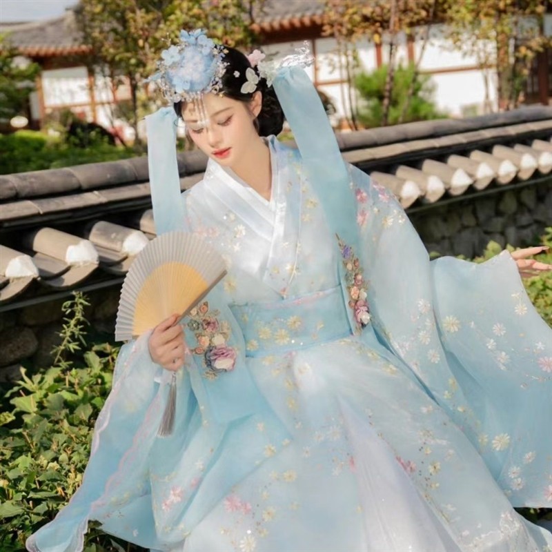 服装延吉公主少数民族结婚旅拍礼服宫廷冬季公主朝鲜族贵族加厚风