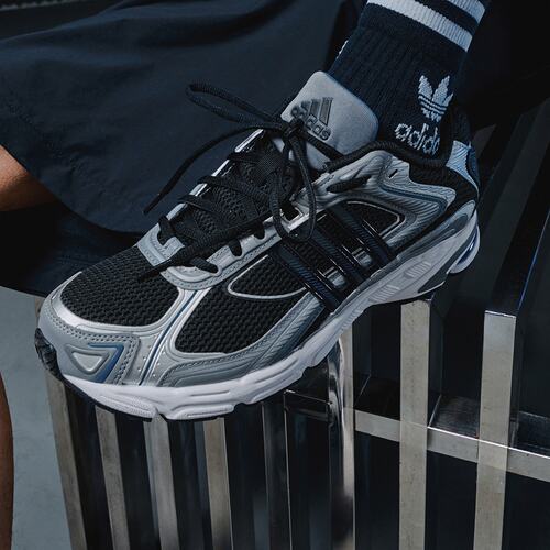 Adidas/阿迪达斯正品男子经典网面透气贴合运动老爹鞋ID0666