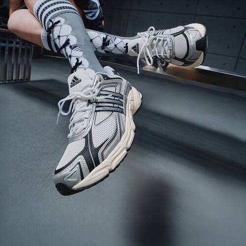 Adidas阿迪达斯正品经典网面透气贴合运动老爹鞋「闪回鞋」IG6226
