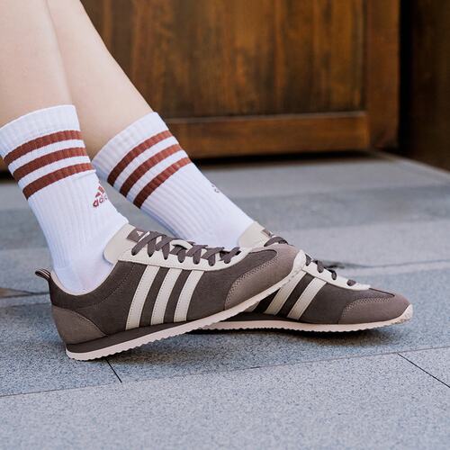 Adidas/阿迪达斯正品男女同款复古薄底运动休闲鞋「T头鞋」JS1123