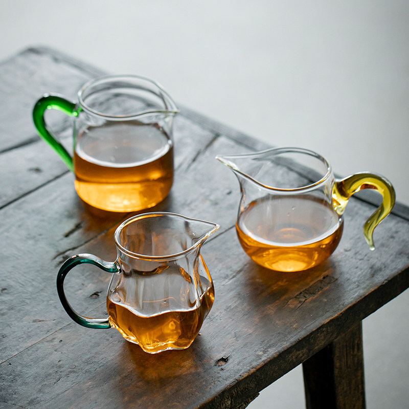 耐热玻璃公道杯公杯分茶器梅花茶海功夫茶具套组带手柄瓜棱公道杯