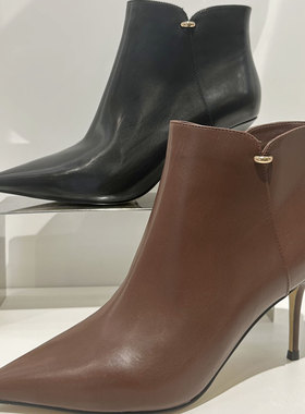 COMELY康莉2025冬款断码尖头牛皮细高跟时尚女短靴KHR58856