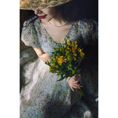 连衣裙 Chings法式 复古v领泡泡袖 撞色柔光感高腰遮胯赫本风大摆裙