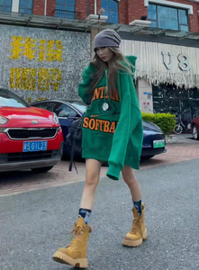 欧货2025秋冬新款时尚印花中长款宽松连帽绿色卫衣外套女ins超火