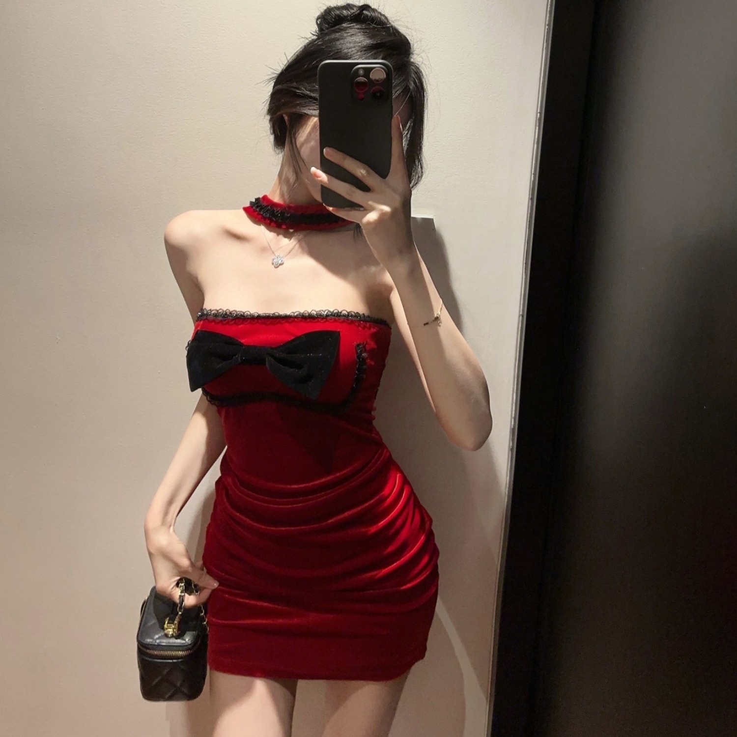 直播衣服女主播上镜夜场酒吧圣诞节红色性感一字肩抹胸挂脖连衣裙