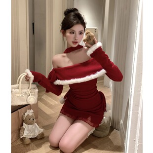 性感红色挂脖针织抹胸连衣裙女秋冬2025新款收腰显瘦毛边包臀短裙