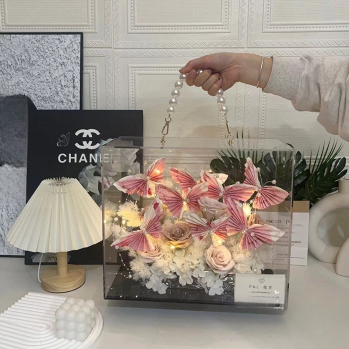 蝴蝶有钱花束材料亚克力礼盒