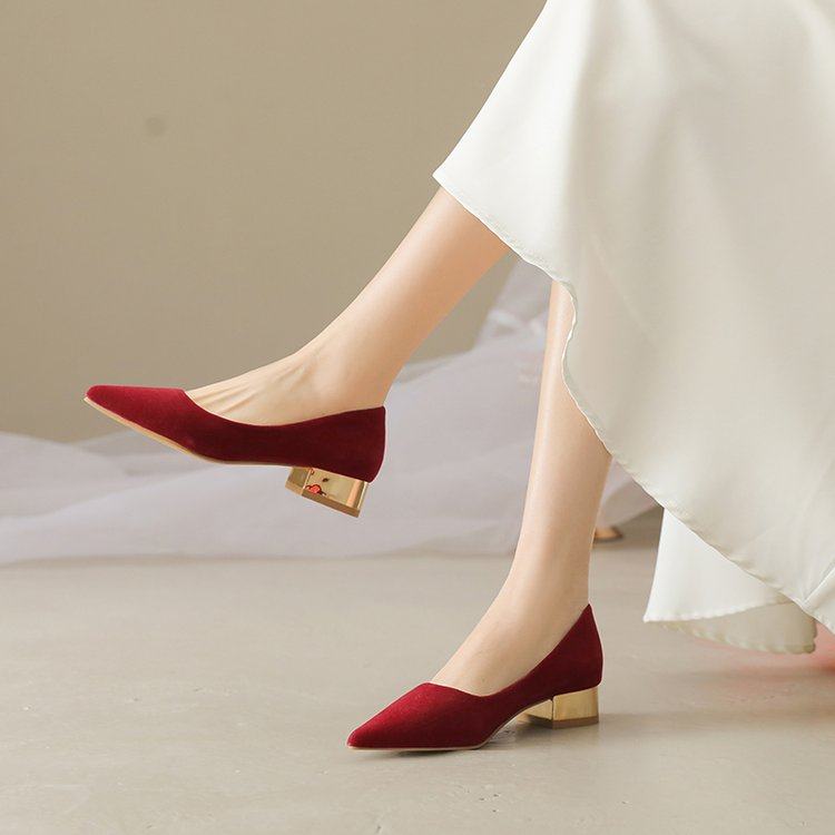 低跟3cm高跟鞋女红色婚鞋粗跟敬酒鞋尖头浅口绒面单鞋礼服ol大码5,女鞋,浅口单鞋,淘宝优惠券,粉丝福利购,淘宝优惠卷