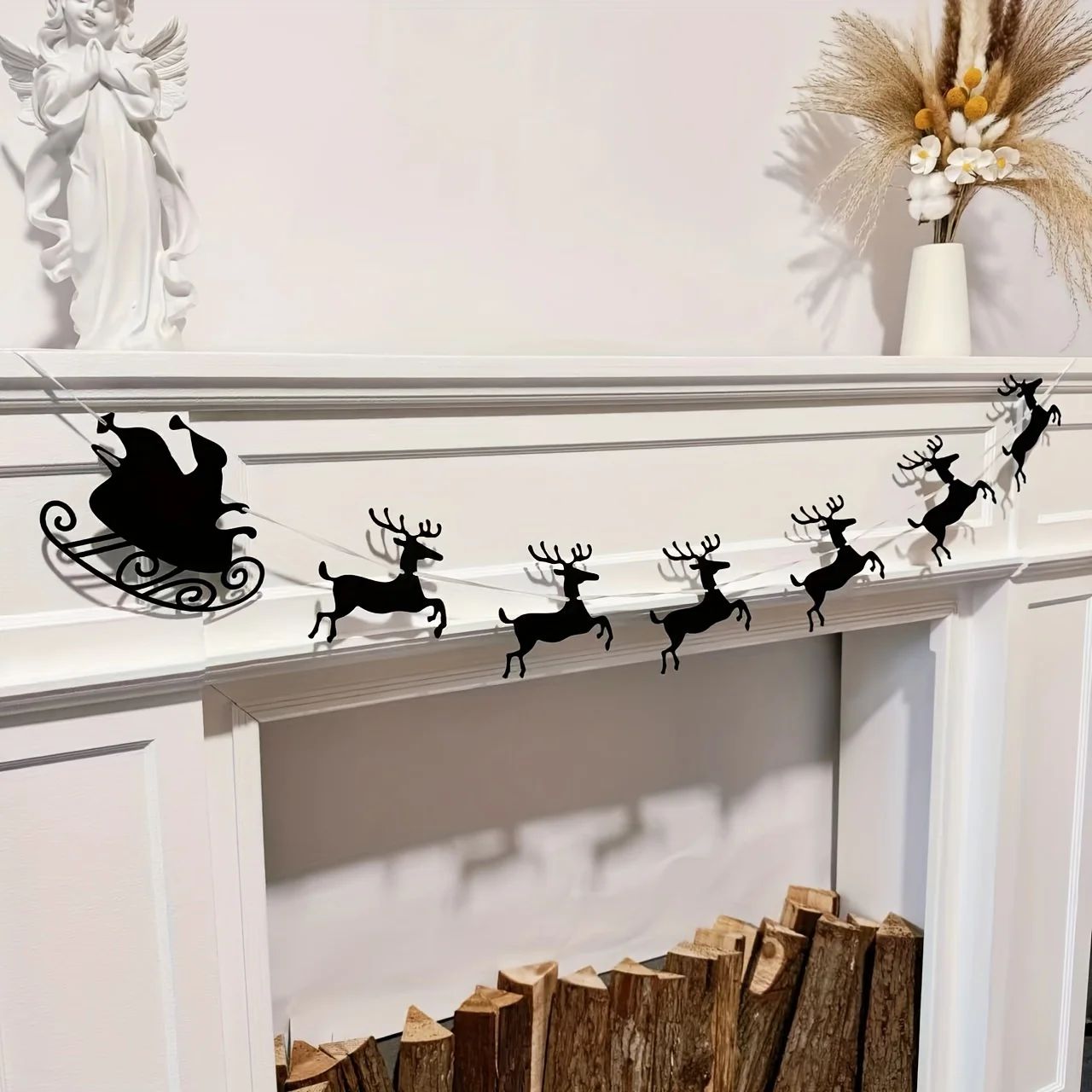 Classic Christmas Reindeer & Santa Sleigh Garland Black Felt