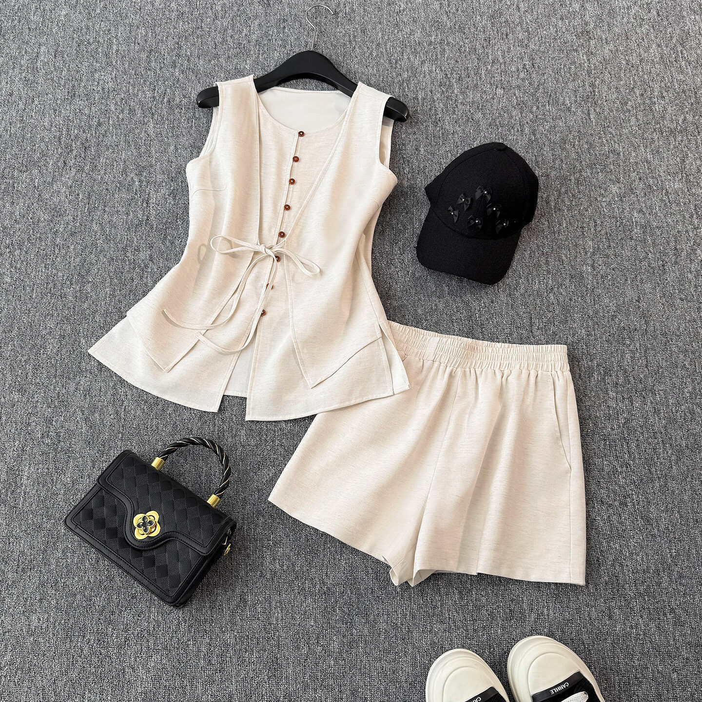 老钱风时尚气质套装女夏季新款松弛背心马甲上衣阔腿短裤两件套潮