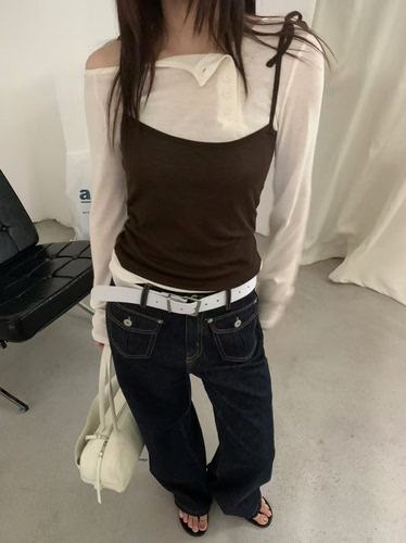 韩系一整套26早秋新款斜肩纽扣设计感长袖t+吊带背心显瘦两件套女