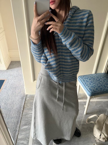 条纹定律 韩系慵懒风条纹连帽毛衣女2026秋季新款百搭显瘦针织衫