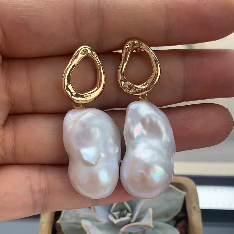 levicki天然炫彩大颗巴洛克珍珠耳饰女复古优雅简约强光珍珠耳坠