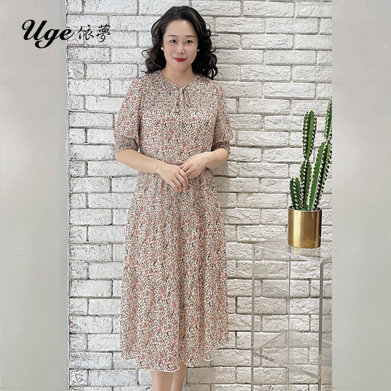 依梦新款宽松舒适夏日印花短袖连衣裙07242394