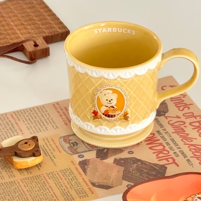 星巴克杯子2025年秋季甜品小熊复古系列可爱陶瓷马克杯早餐咖啡杯
