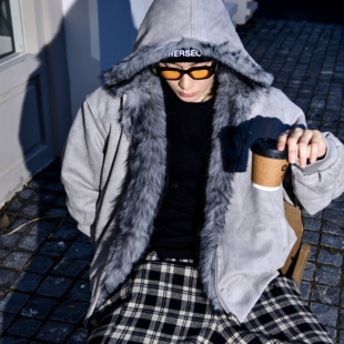 获衣局 双面穿座山雕夹克宽松拉链连帽仿狼毛加厚秋冬棉服潮情侣