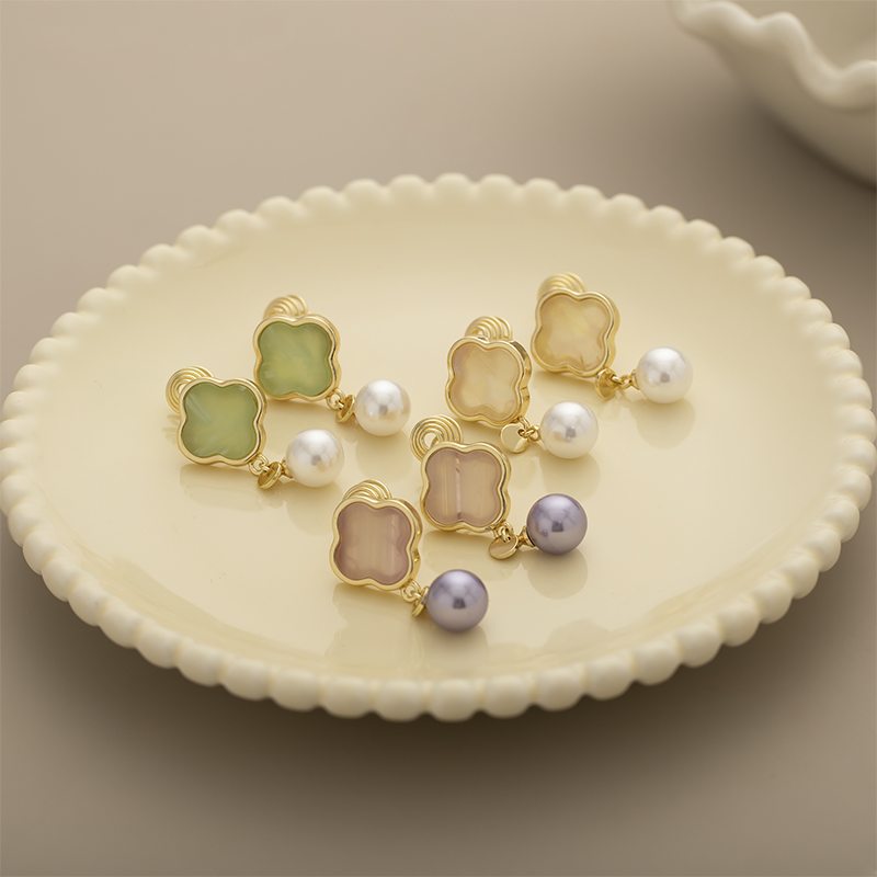 新中式温柔气质四叶草珍珠吊坠耳环简约时尚清新蚊香盘无耳洞耳夹