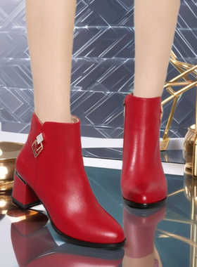 真皮粗跟短靴女高跟女鞋2025新款秋冬中跟圆头靴子红色马丁靴裸靴