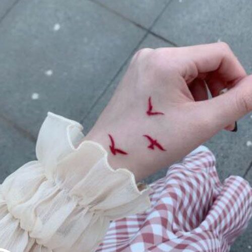 小鸟小仙女海鸥手上手腕