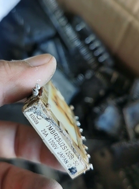 7MBR25U2S120B一50 议价