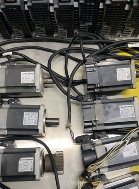 400W电机HF-KN43三个，HF-KN43J-S10 议价