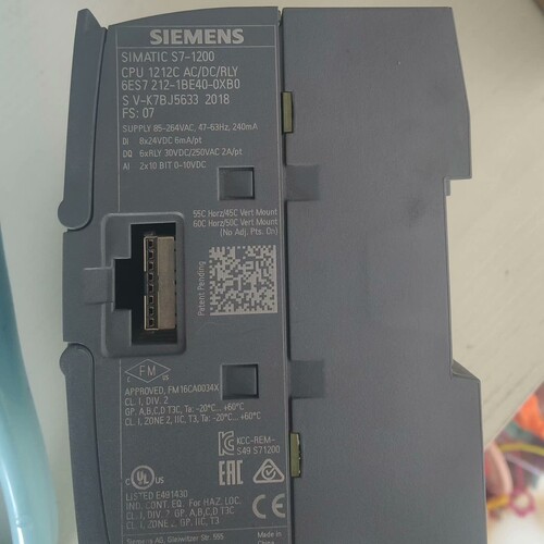 西门子SIMATIC S7-1200 PLC，型号CPU 1 议价