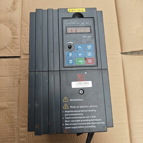 富凌BD330-7R5G/011P-4，7.5KW/11KW 议价