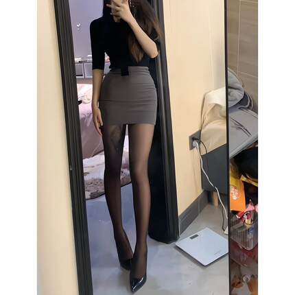 小短裙包臀超短裙老公半身短裙春夏户外紧身包臀性感薄款擦边女裙