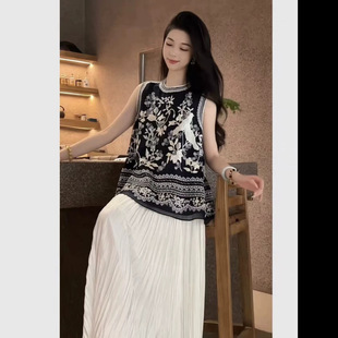 今年流行新中式国风女装重工刺绣衬衫马甲女夏季新款洋气复古