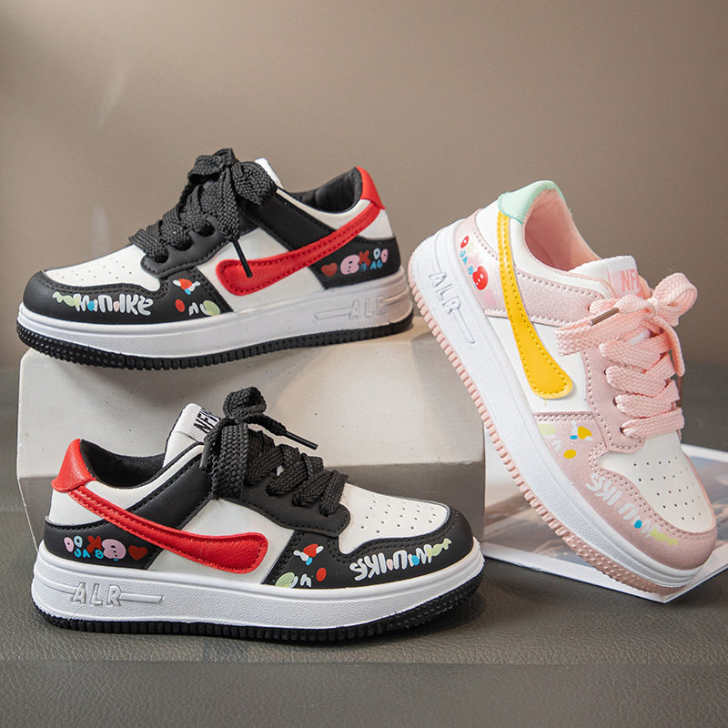 女童运动鞋2026春秋新款百搭儿童休闲鞋女孩板鞋中大童软底跑步鞋