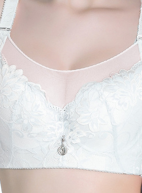 大码大胸薄款白色内衣胖mm加肥大抹胸聚拢防走光上托文胸200斤90C