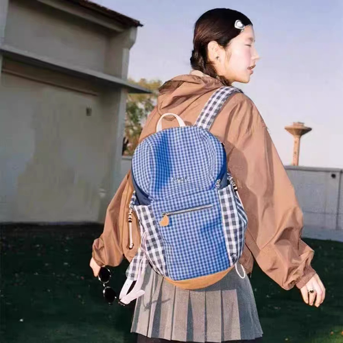 Tagi.2025新款面包包休闲大容量背包肩带可调节旅行通勤双肩包女