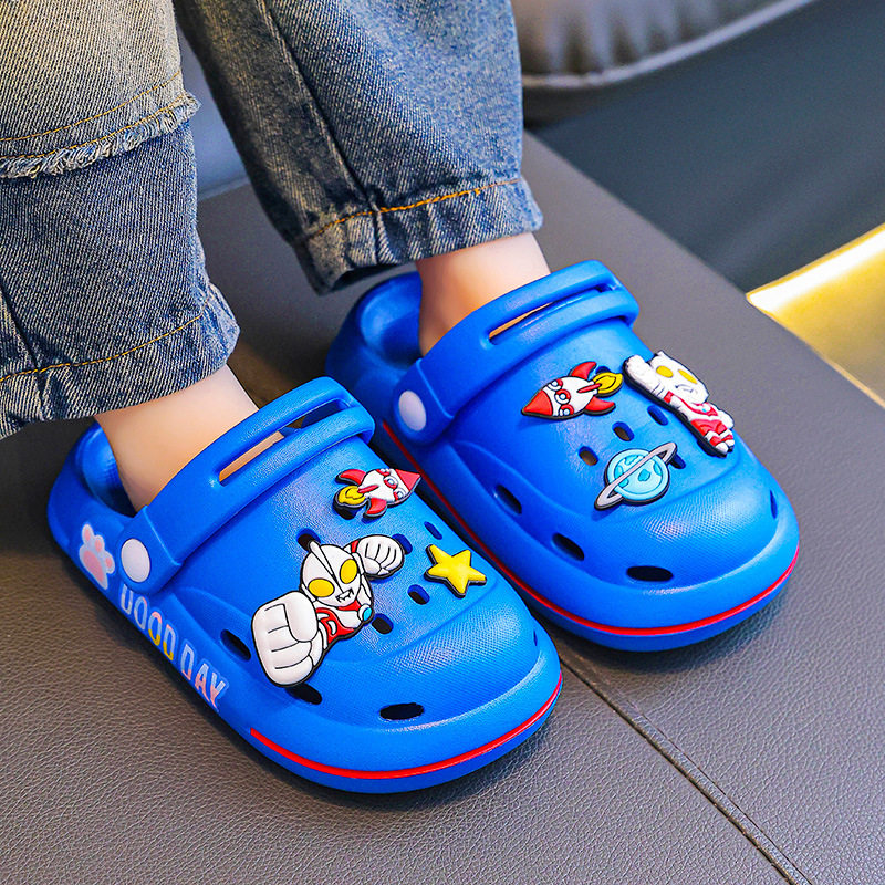 儿童拖鞋女童夏季外穿2026新款eva软底防滑居家小童可爱洞洞鞋女