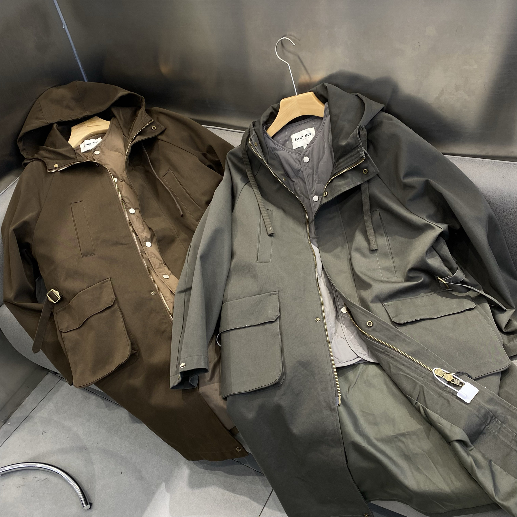 特价499不退不换，实体试过联系客服，两件套派克服羽绒服