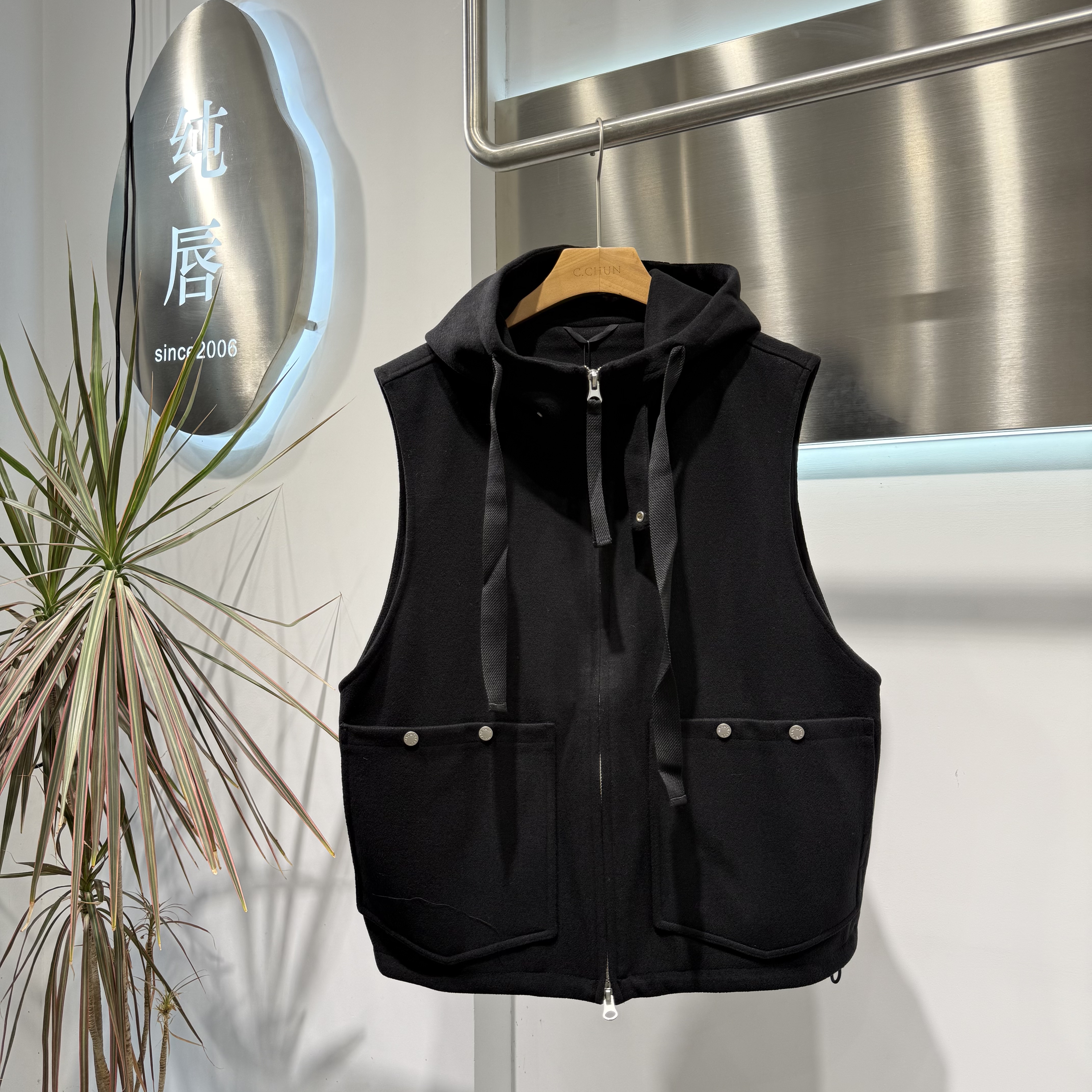 2026新款春装马甲男款连帽背心马甲卫衣运动休闲外穿无袖开衫