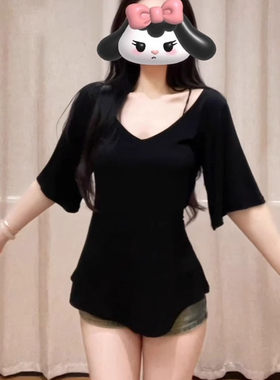 透气面膜水感v领纯欲短袖t恤女