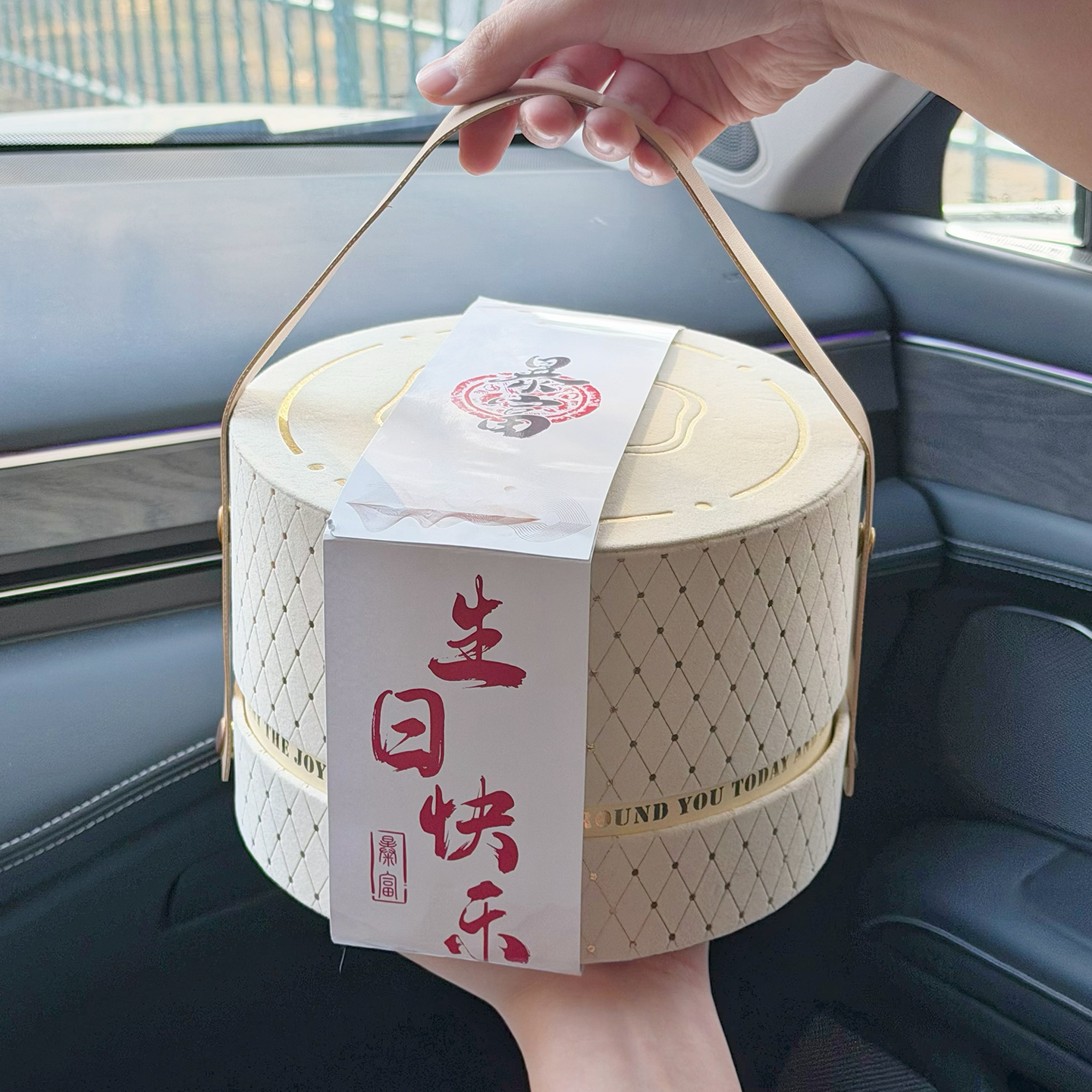 欧舒丹礼盒山茶花生日礼物女生轻奢实用高档送闺蜜小众伴娘伴手礼