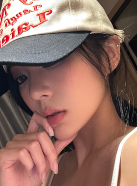 2COZY鸭舌帽CNLL 原创刺绣字母男女拼色弯檐棒球帽clean fit风格