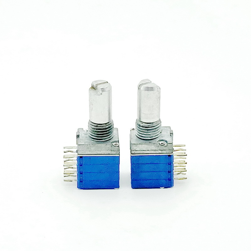 台产RK09型四联精密C100K 40点步进音箱音响功放多声道音量电位器