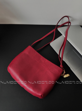 代号59自制勃艮第红植鞣头层牛皮方形文艺真皮单肩斜挎包