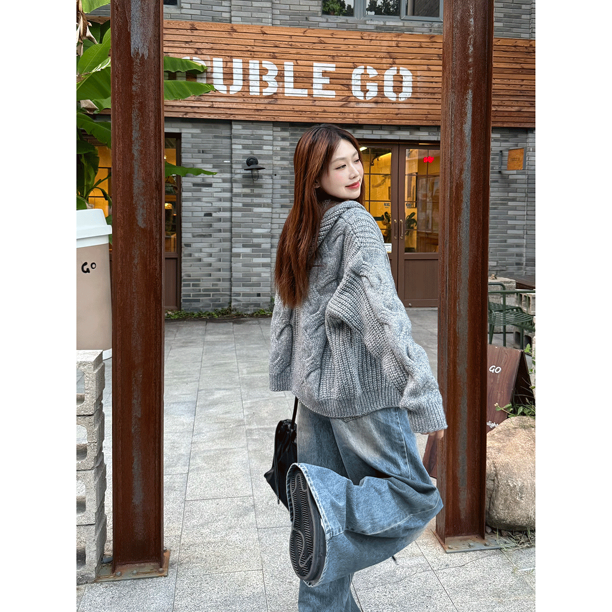 LYHOOC李鱼鱼加厚连帽针织开衫女2025秋冬灰色宽松麻花慵懒风毛衣,女装/女士精品,毛针织衫,淘宝优惠券,粉丝福利购,淘宝优惠卷