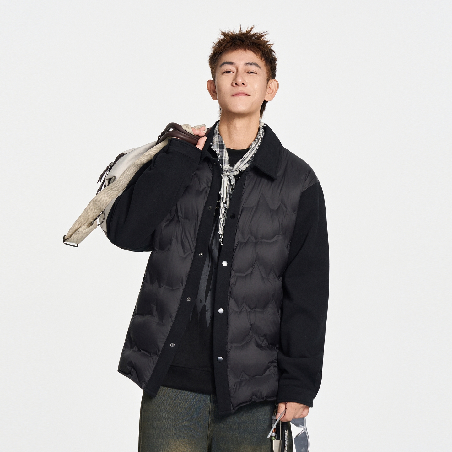 2025新款轻薄羽绒服男士秋冬季