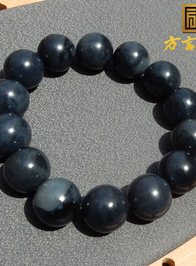 大放漏方言和田玉珍品新疆炭锅灰白玉底墨玉籽料卡16mm圆珠手串R5